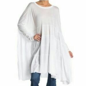 Free people we the free painted white Rory tunic top